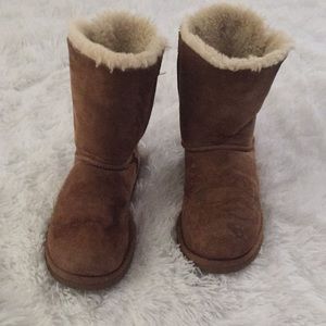 Women’s uggs